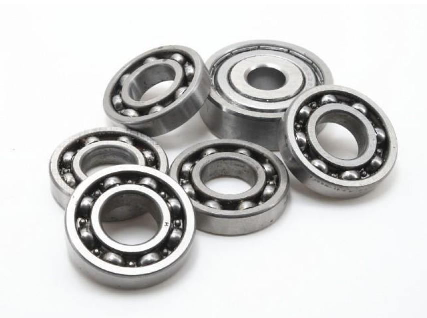 ピラティスマシンのコマに使うベアリング