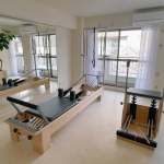 balanced body社のstudio reformer with towerとcombo chair