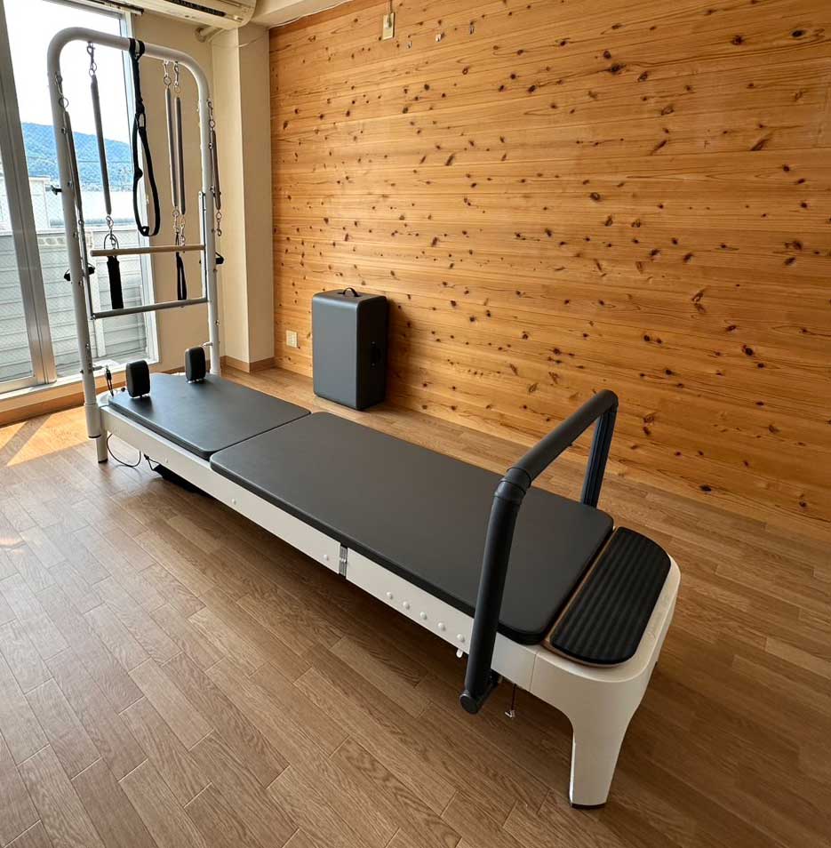 2025/7/23 大阪府東大阪市にbalanced bodyマシンを納品しました。